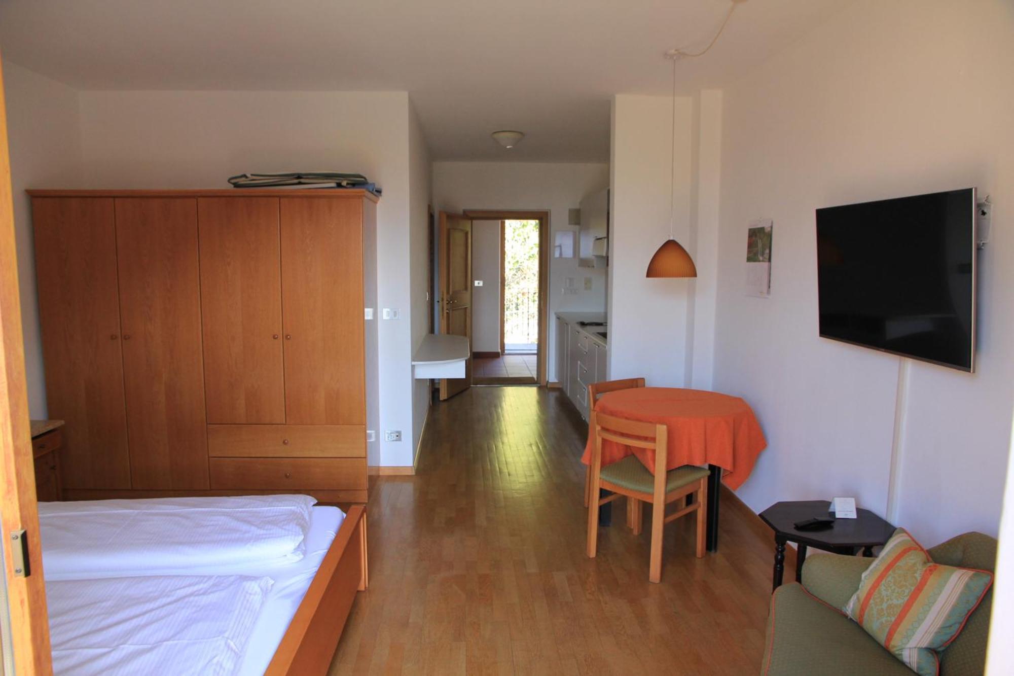 Appartements Lena Merano Bagian luar foto